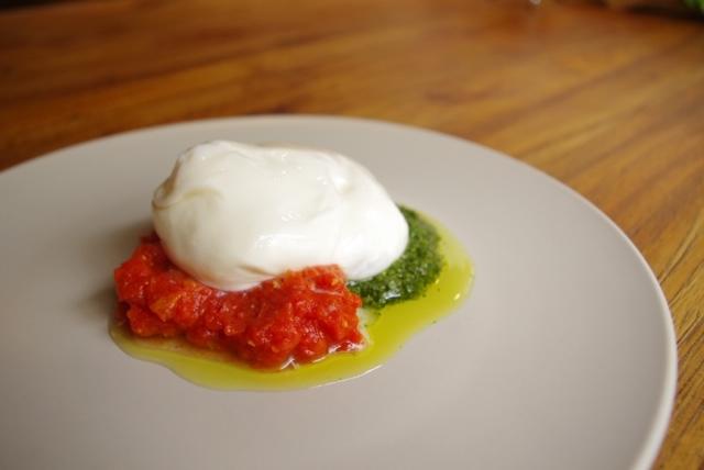WE ARE THE FARM akasaka-World's best tomato and kale genovese and burrata cheese