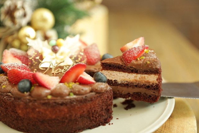 嘉山農園 苺のチョコレートショートケーキ断面画像