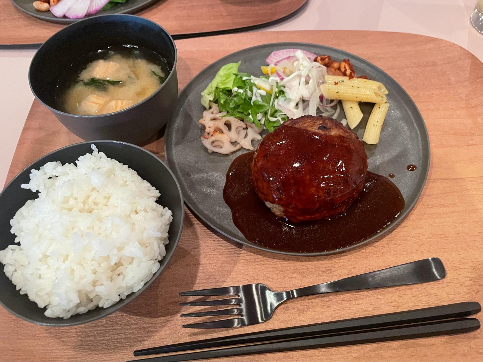 雨晴食堂の日替わりランチ