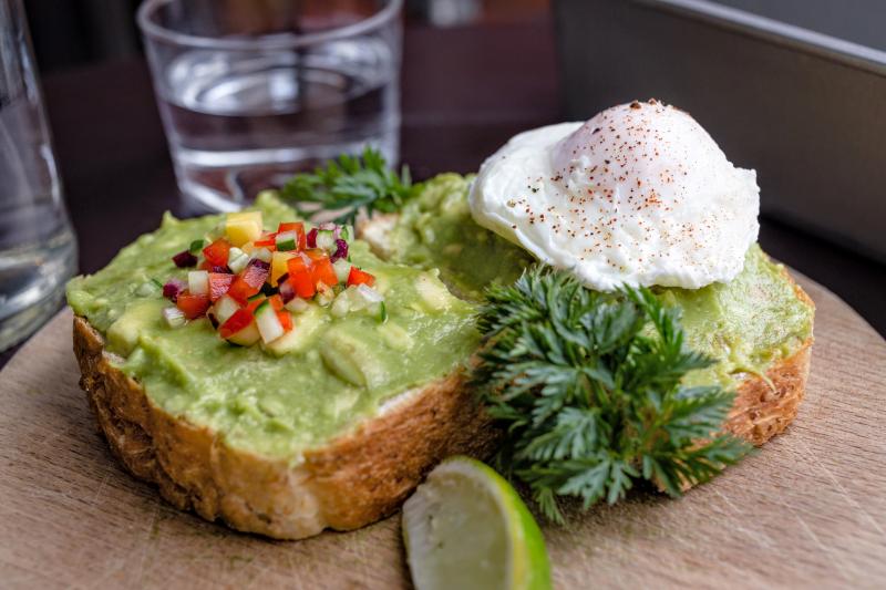 SUKE6 Diner-Avocado toast