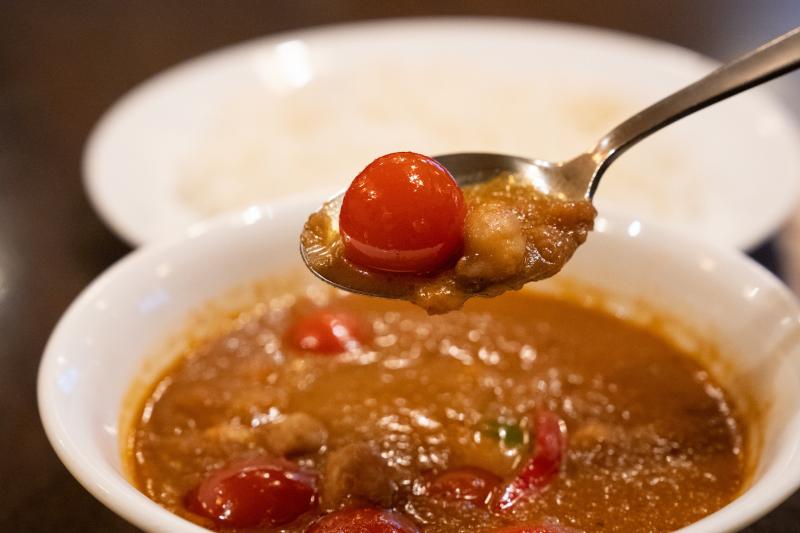 curry 草枕-大豆とひよこ豆とトマト