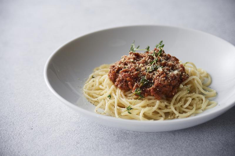 PARLOR 8ablish-Bolognese spagetti